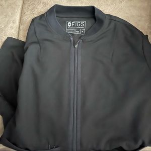 Figs bellery jacket